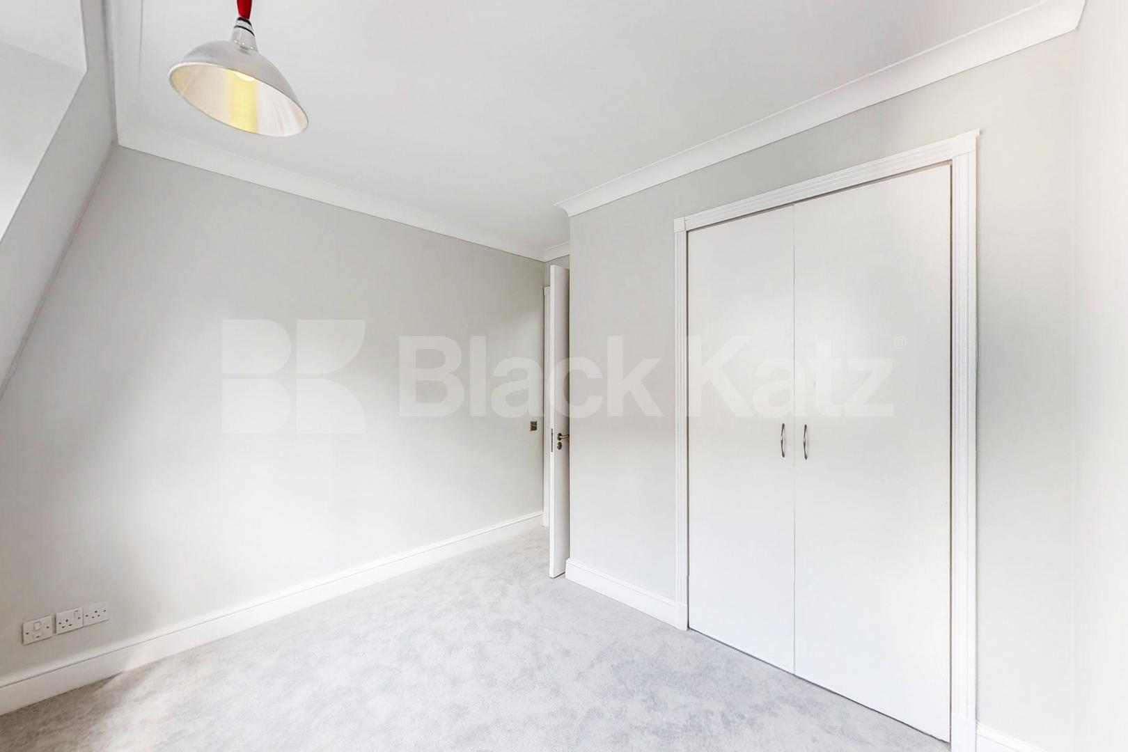 Period charm with contemporary living in Belgravia   Cobham Court Chester Close, Belgravia 