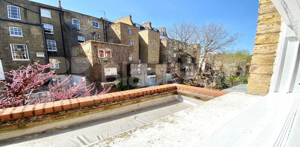			NEW INSTRUCTION , 3 Bedroom, 2 bath, 1 reception Maisonette			 Tachbrook Street, Pimlico