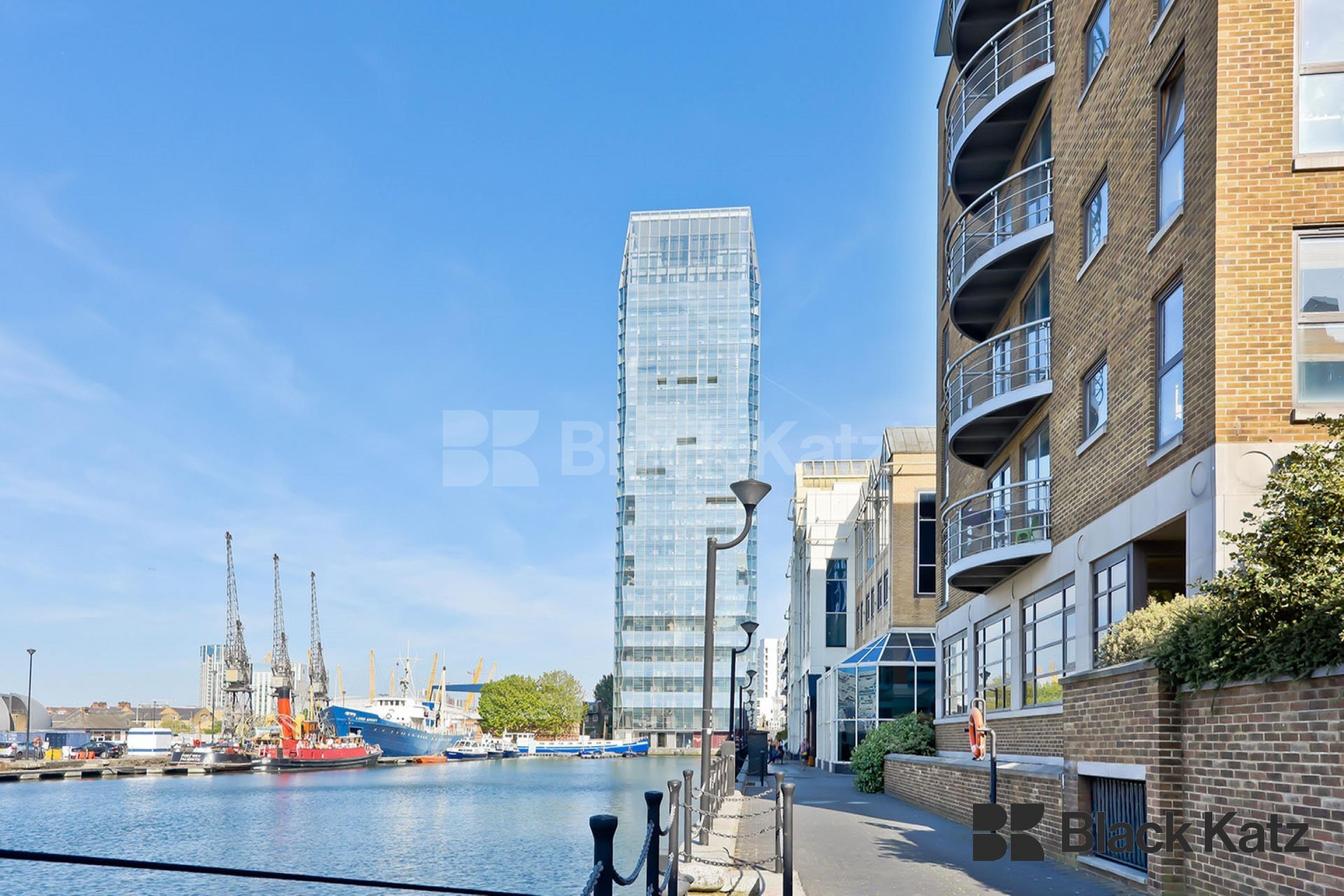  Highly desirable development with stunning and unhindered views Dollar Bay Place, Canary Wharf E14