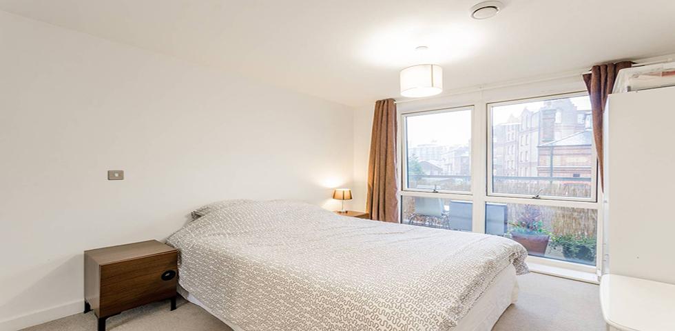 			1 Bedroom, 1 bath, 1 reception Flat			 St Pancras Way, Camden / Kings Cross