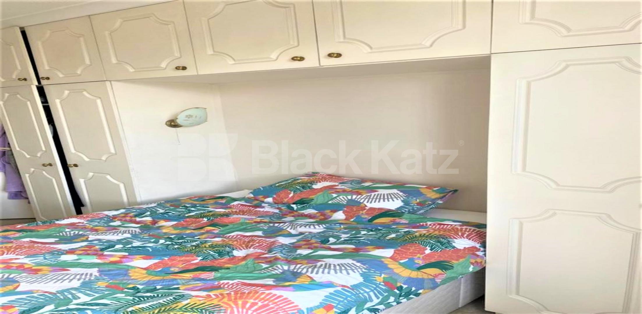 			NEW INSTRUCTION, 2 Bedroom, 1 bath, 1 reception Flat			 Clarendon Road, Notting Hill, NOTTING HILL 