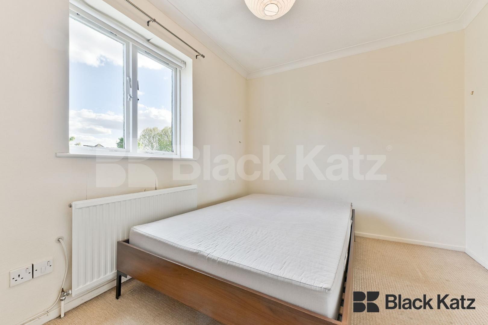 Triplex house + office,garden, two balconies & stunning views of Greenland Dock Greenland Quays, Surray Quays 