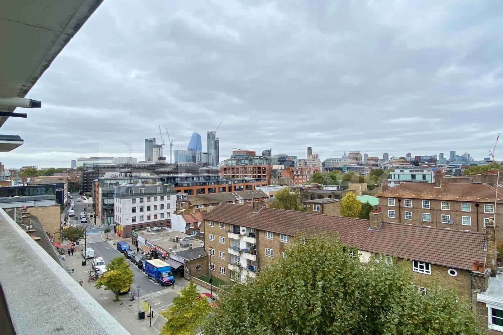 Superbly located with stunning views of the cityscape  Great Suffolk Street , Borough