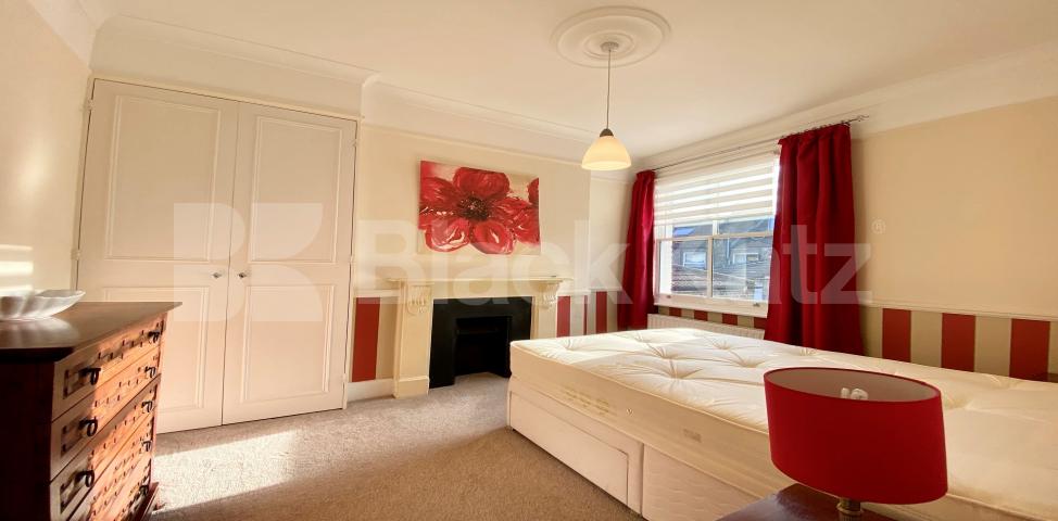 			LET, 2 Bedroom, 2 bath, 1 reception Apartment			 Handforth Road, Oval