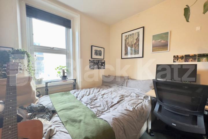 Period conversion moments from amenities   Walworth Road, Elephant and Castle