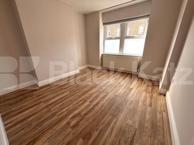 Newly refurbished spacious ground floor period conversion  Trundleys Road , Surrey Quays 