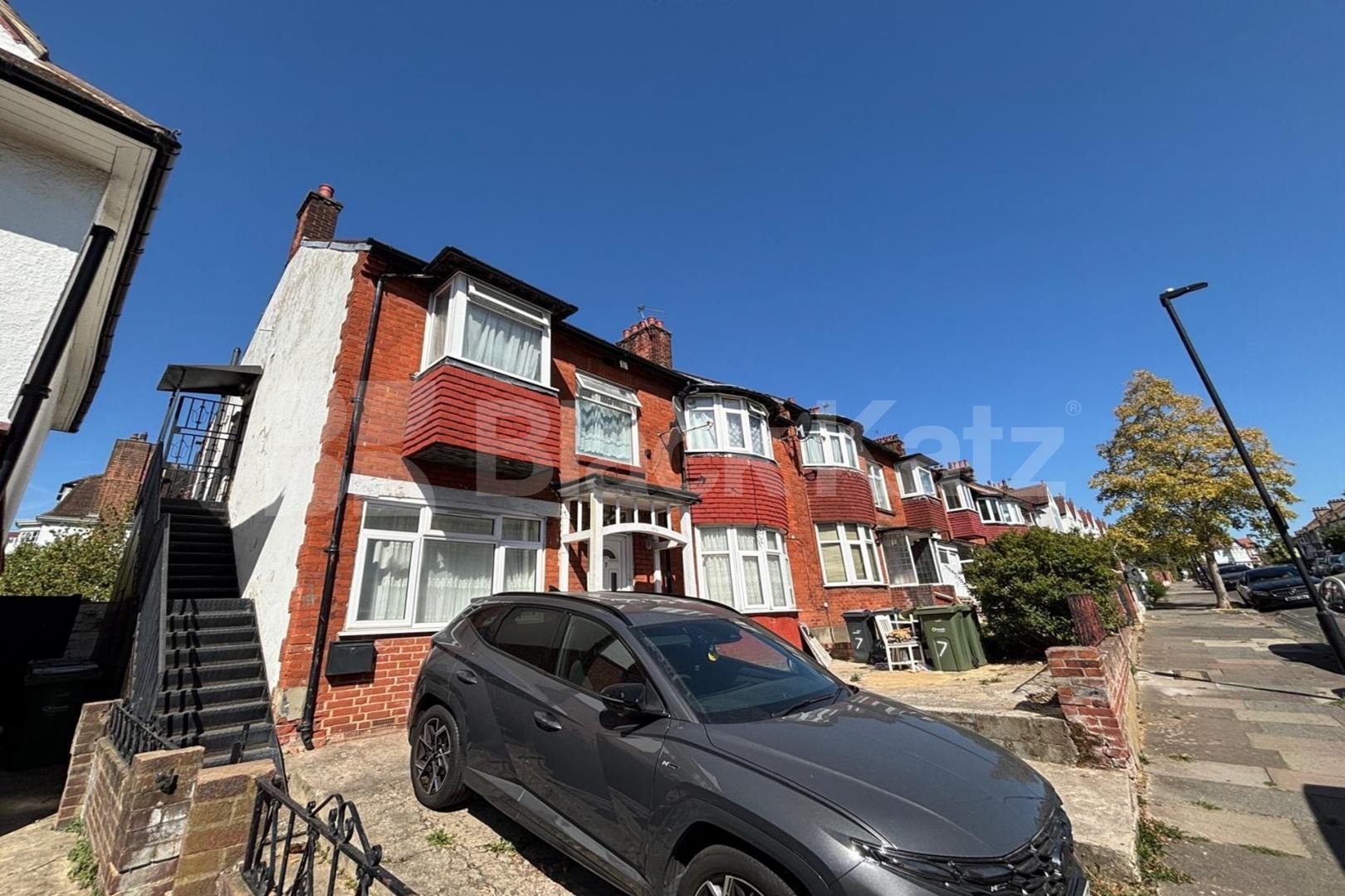 Duplex period conversion offering 860 Sq.Ft. of living & entertaining space Wyatt Park Road, Streatham Hill
