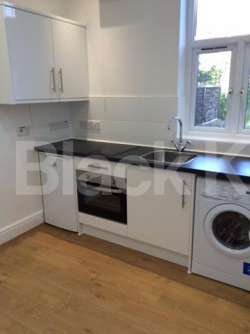 			NEW INSTRUCTION!, Studio Apartment, 1 bath, 1 reception Studio			 Bickerton Road , TUFNELL PARK