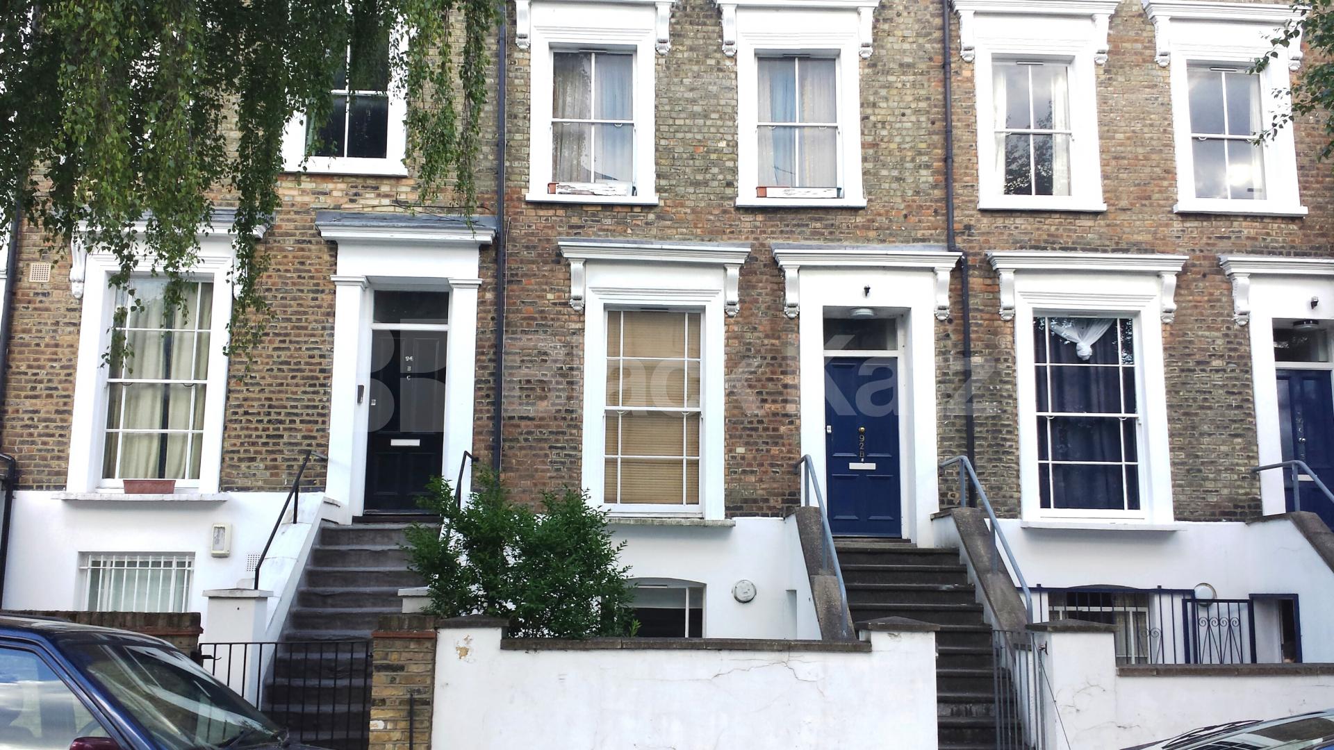 			NEW INSTRUCTION!, Studio Apartment, 1 bath, 1 reception Studio			 Marquis Road, CAMDEN SQUARE