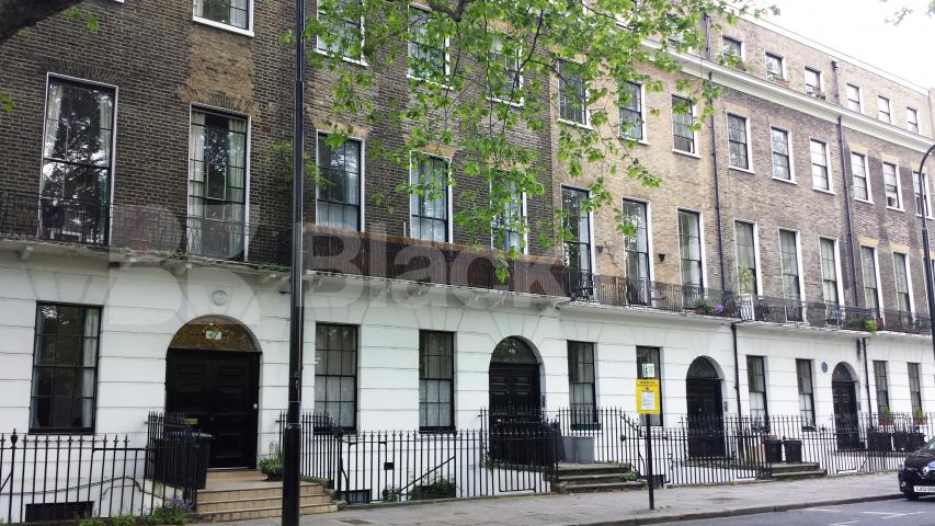 			MINUTES TO TUBE!, 1 Bedroom, 1 bath, 1 reception Flat			 Mecklenburgh Square, BLOOMSBURY