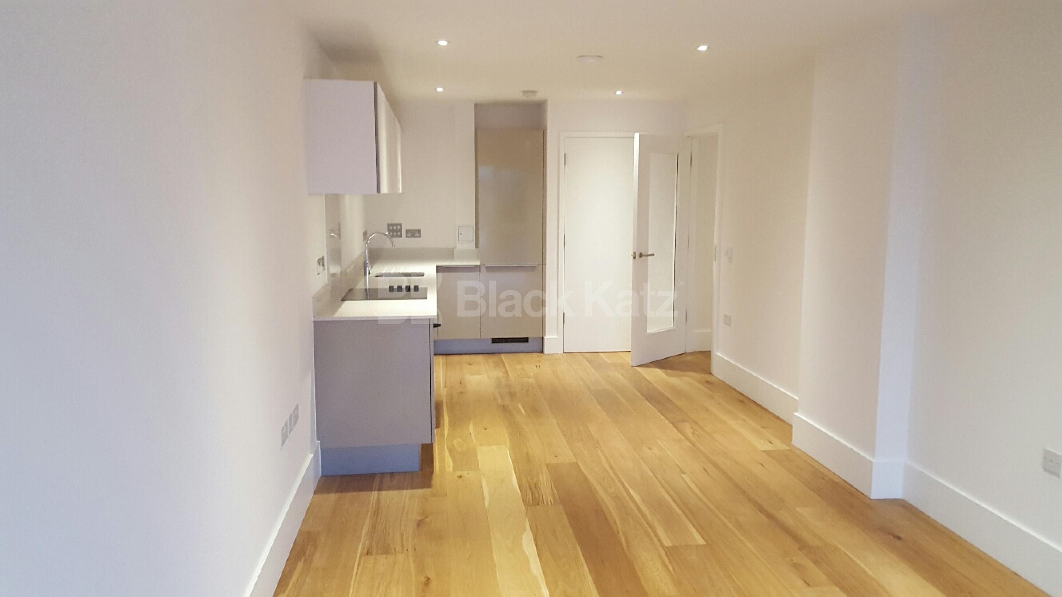 			New Instruction, 1 Bedroom, 1 bath, 1 reception Apartment			 Holloway Road, HOLLOWAY N7