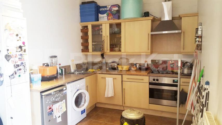 			WAREHOUSE CONVERSION IN ANGEL-OLD STREET-SHOREDITCH, 1 Bedroom, 1 bath, 1 reception Flat			 EAGLE HOUSE-EAGLE WHARF ROAD, ANGEL-OLD STREET-SHOREDITCH