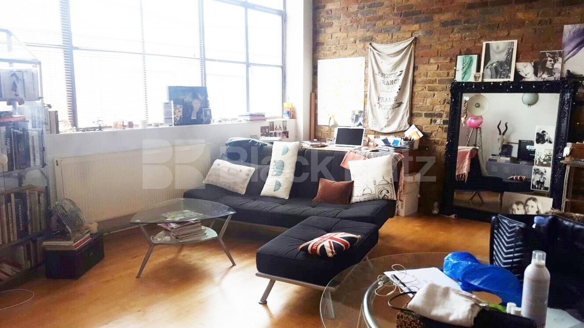 			WAREHOUSE CONVERSION IN ANGEL-OLD STREET-SHOREDITCH, 1 Bedroom, 1 bath, 1 reception Flat			 EAGLE HOUSE-EAGLE WHARF ROAD, ANGEL-OLD STREET-SHOREDITCH