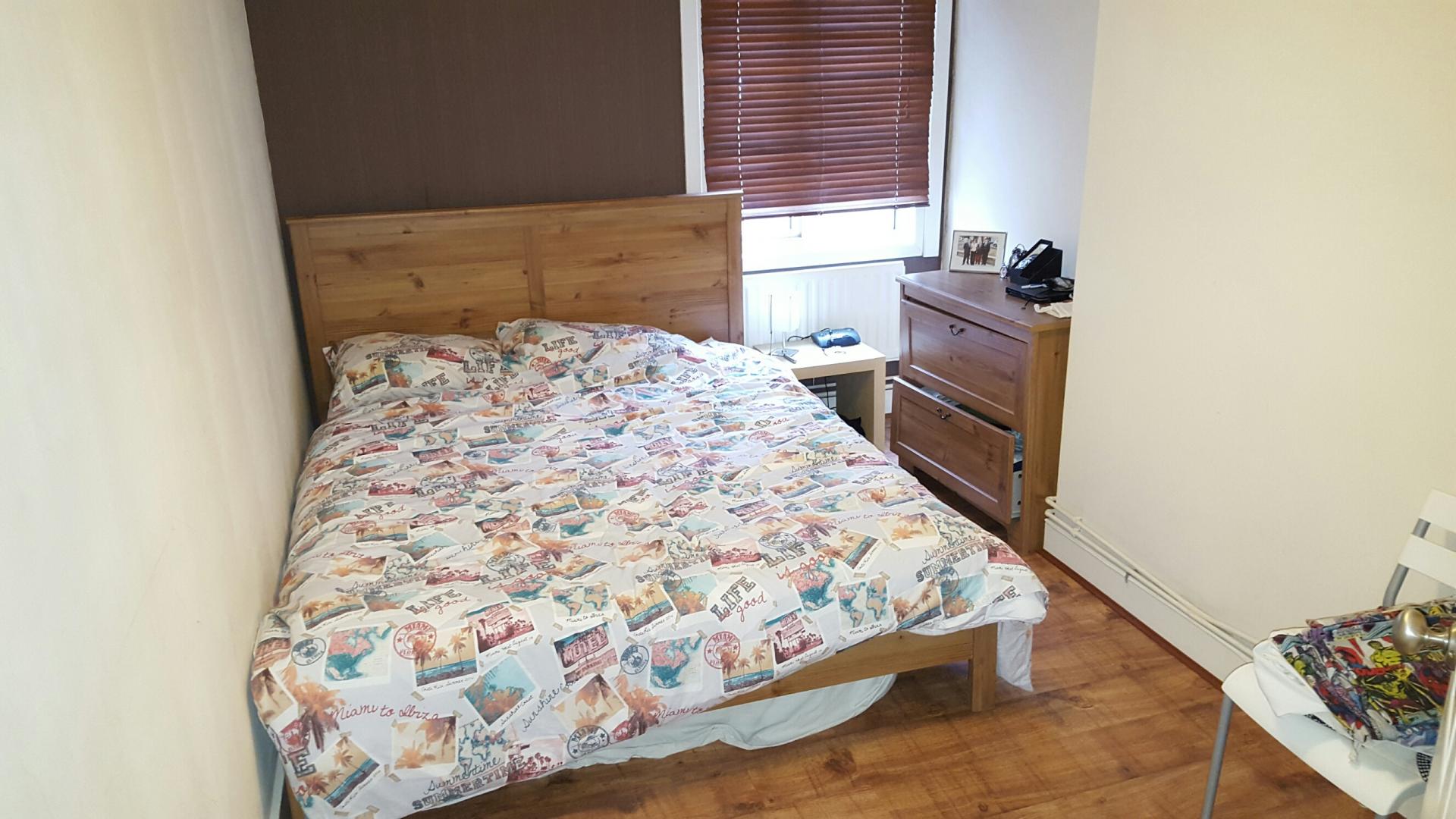 			UNDER OFFER , 1 Bedroom, 1 bath, 1 reception Flat			 Yeldham Road , HAMMERSMITH