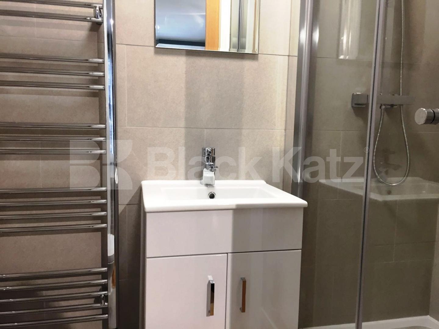 			NEWLY REFURBISHED 2 BED WITH ENSUITES!, 2 Bedroom, 1 bath, 1 reception Flat			 Whitfield Street, FITZROVIA