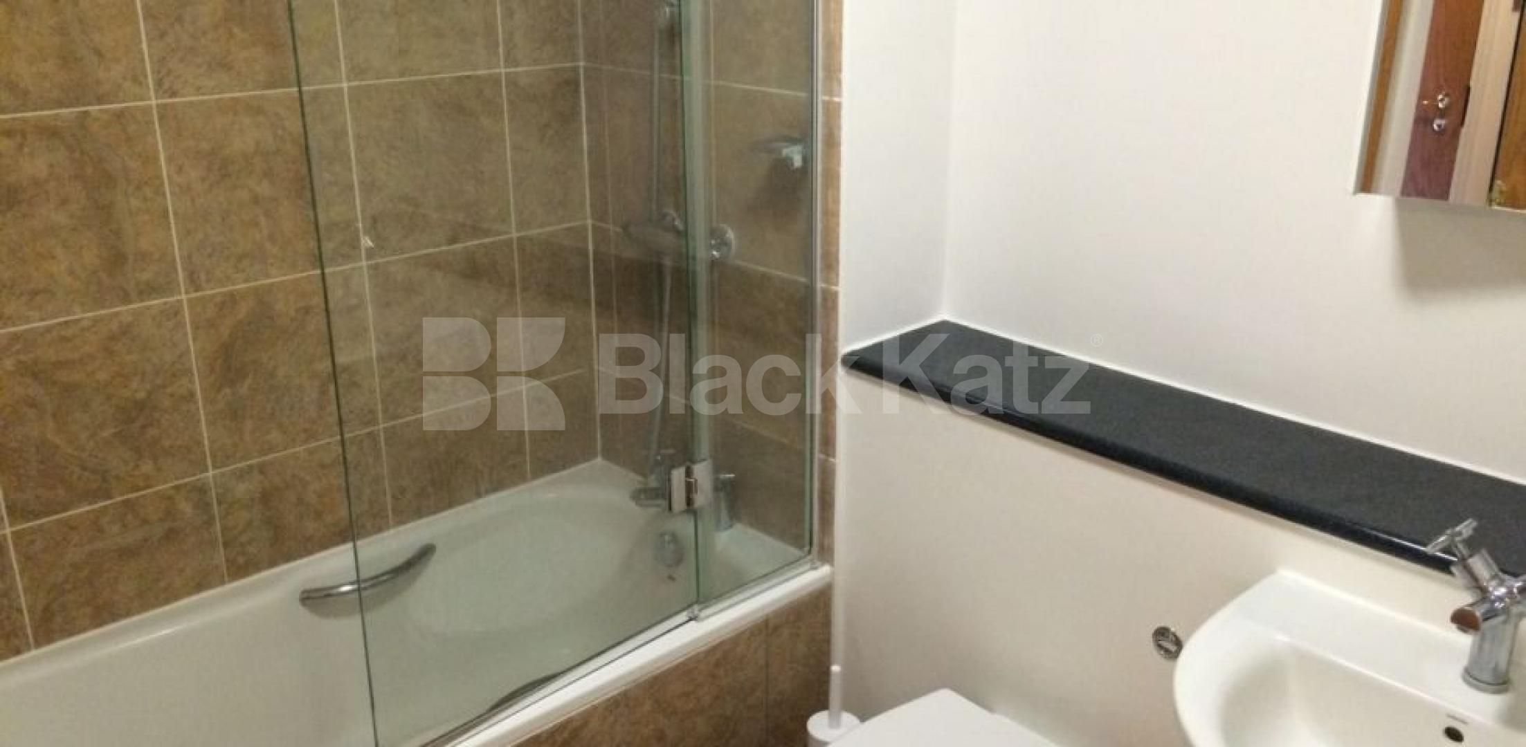 			NEW INSTRUCTION!, Studio Apartment, 1 bath, 1 reception Studio			 Admiral Walk, MAIDA VALE