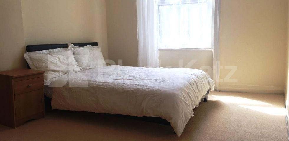 			NEW INSTRUCTION!, 2 Bedroom, 1 bath, 1 reception Flat			 Sutherland Avenue, Maida Vale