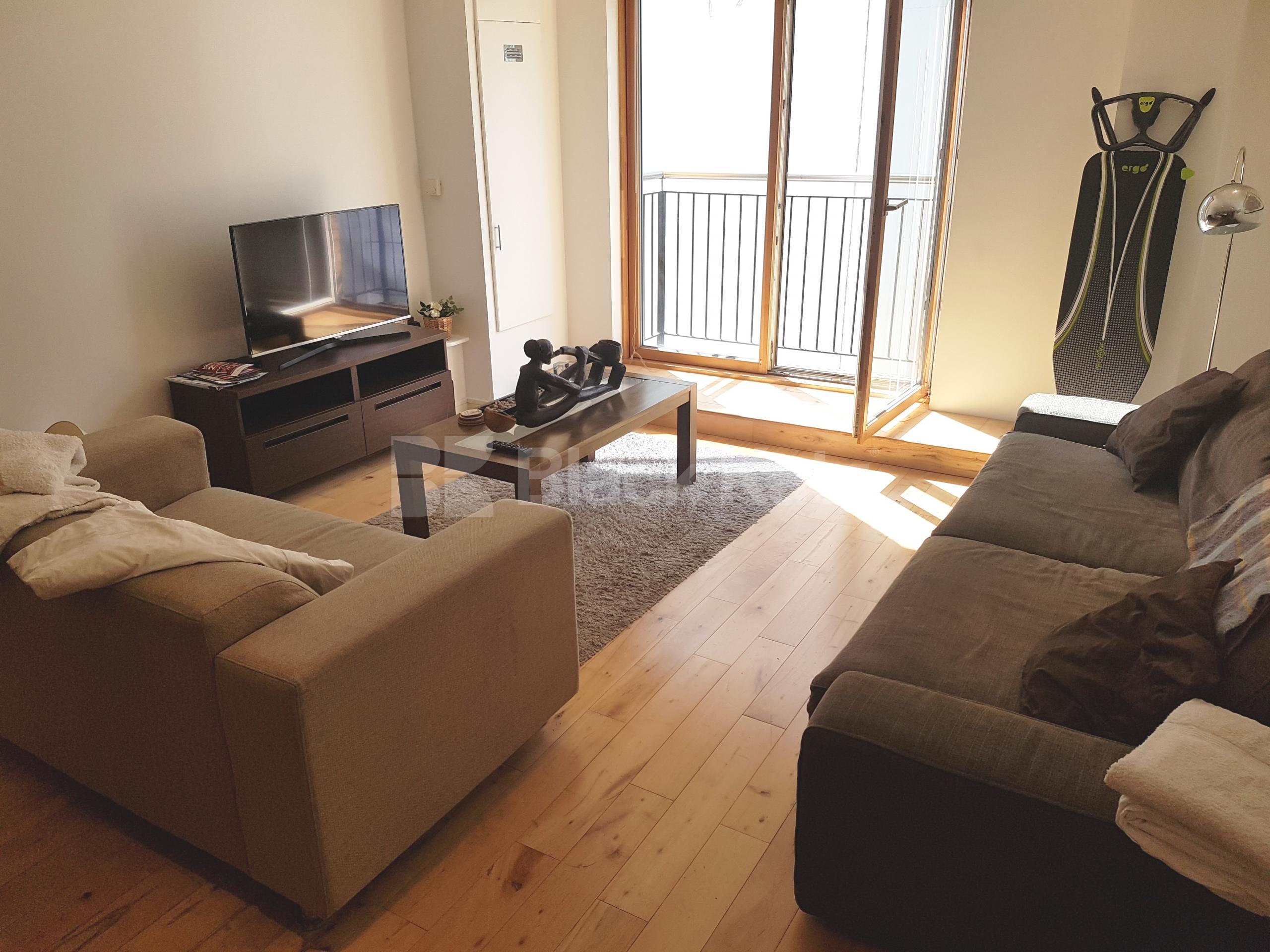 			2 Bedroom, 1 bath, 1 reception Apartment			 Kamen House, Magdalen Street , London Bridge se1