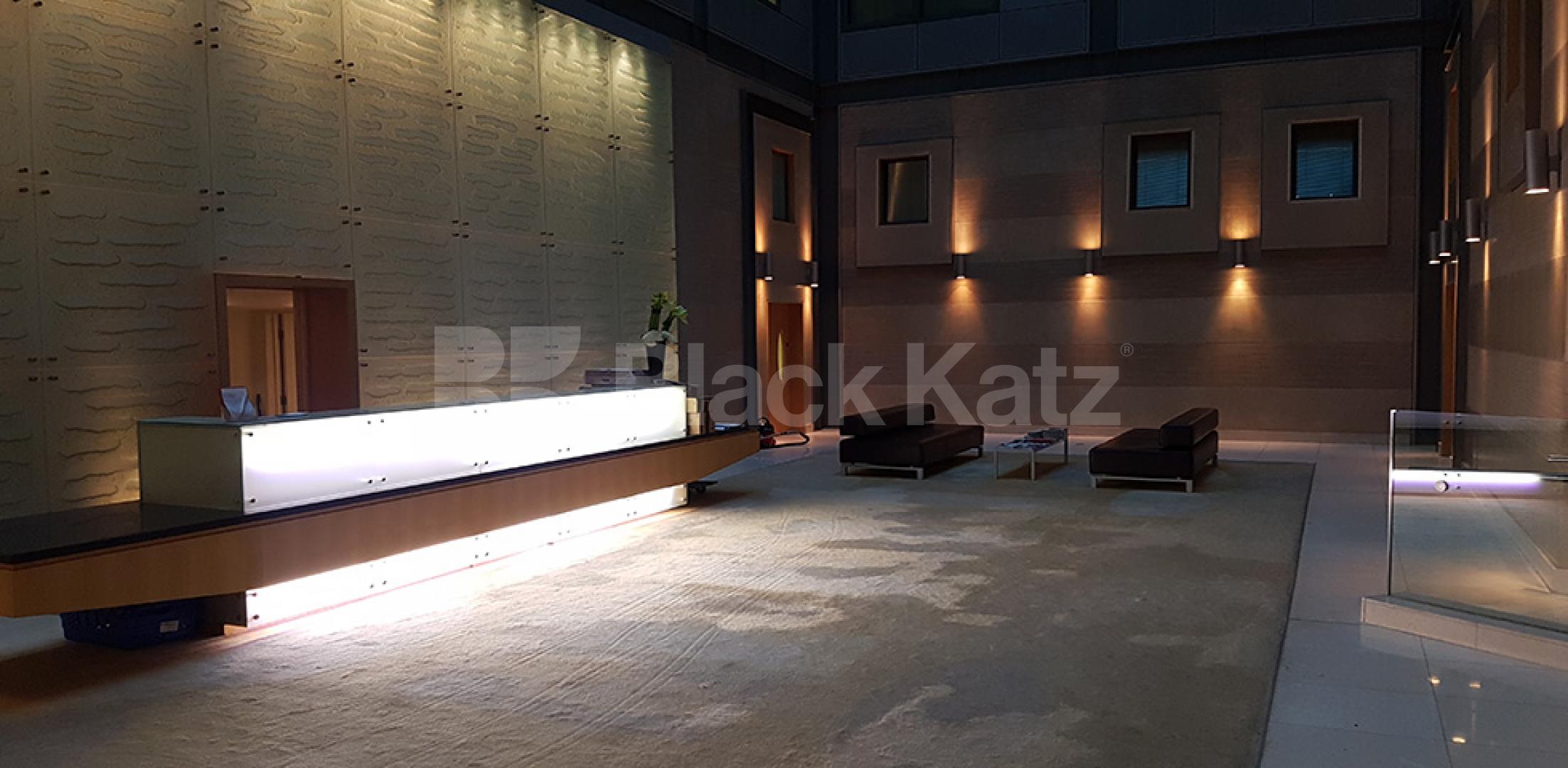 Over looking the banks of River Thames  Tea Trade Wharf, Shad Thames.