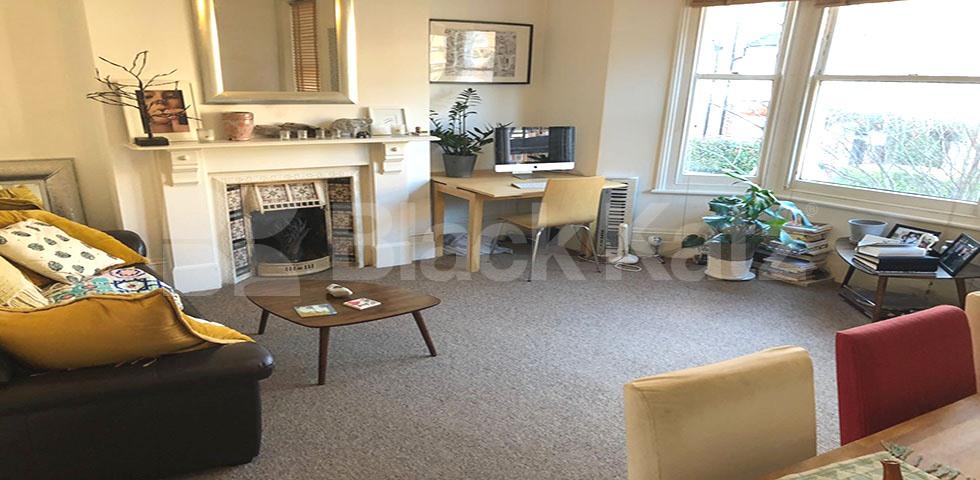 			MINS TO HAMPSTEAD HEATH!, 1 Bedroom, 1 bath, 1 reception Flat			 Mackeson Road, Hampstead