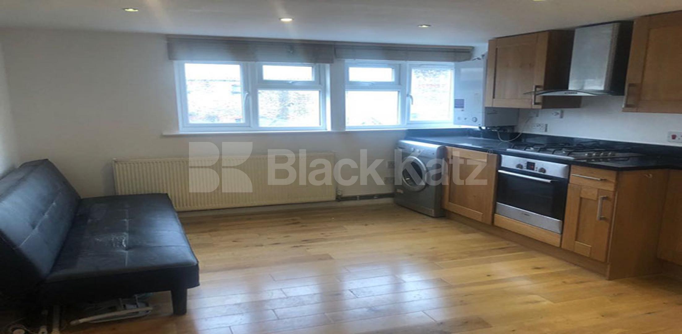 			MODERN STUDIO!, Studio Apartment, 1 bath, 1 reception Flat			 Hornsey Road , ARCHWAY
