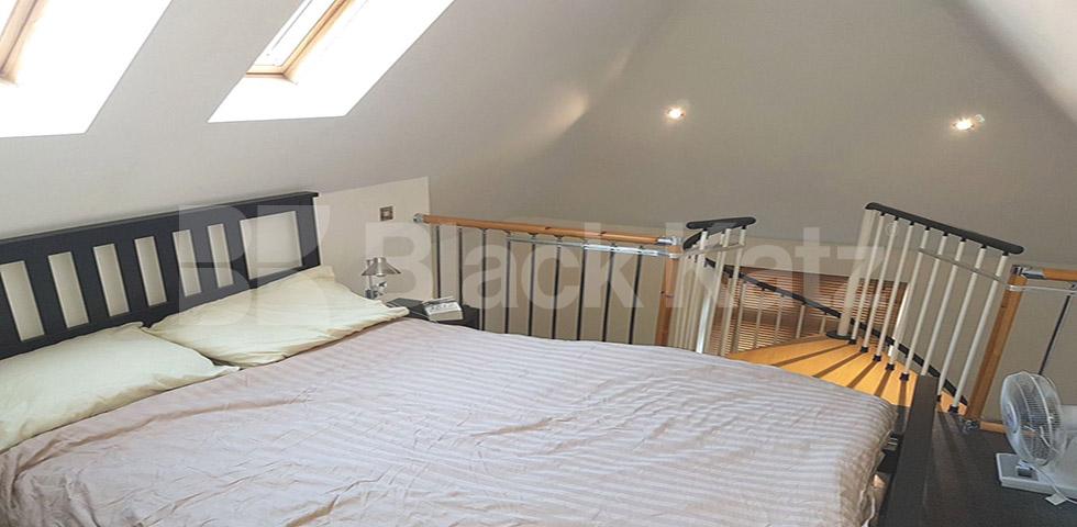 			NEW INSTRUCTION!, 1 Bedroom, 1 bath, 1 reception Studio			 Fitzjohns Avenue, HAMPSTEAD/BELSIZE PARK