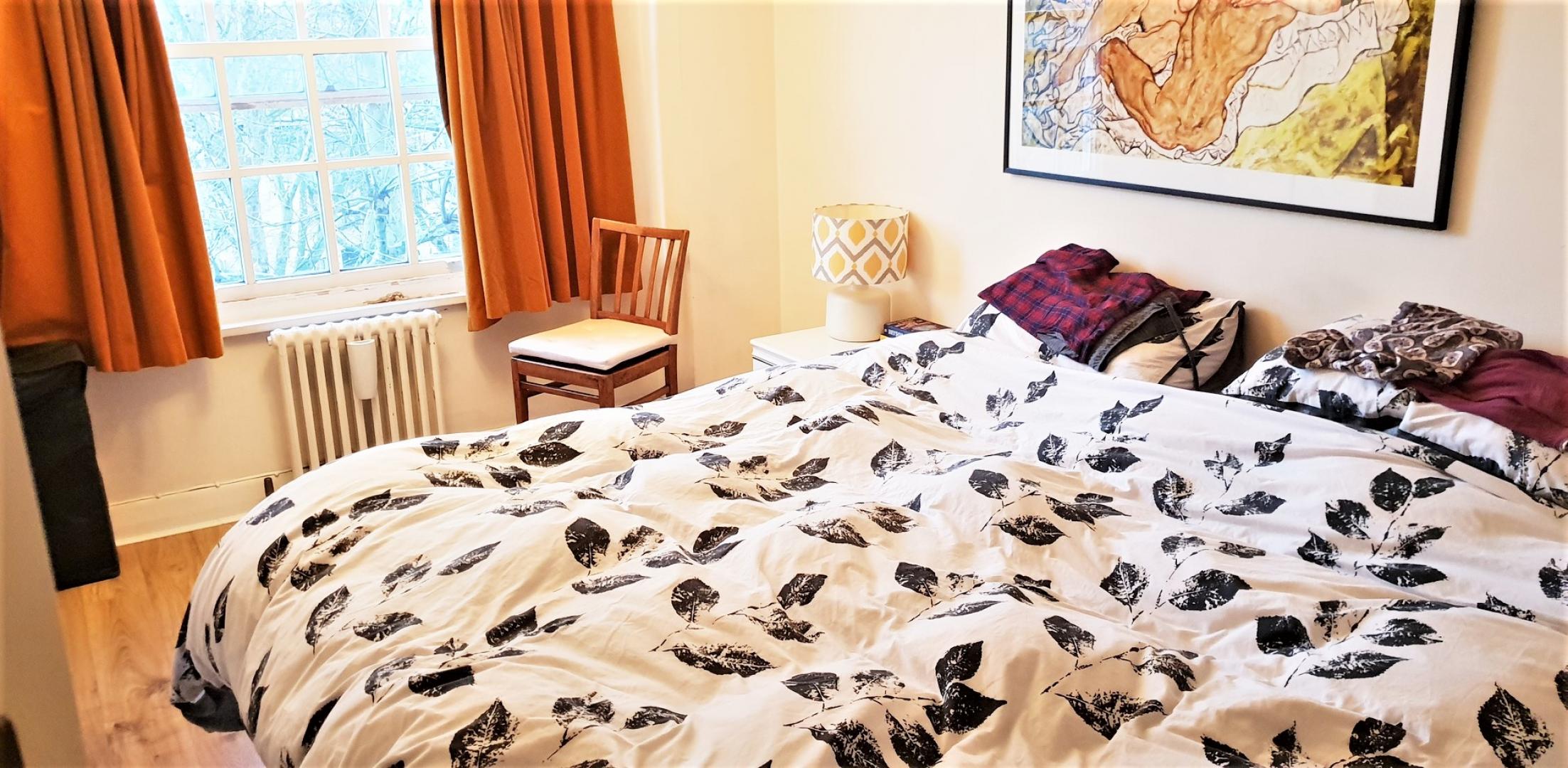 			COUNCIL TAX, HEATING and HOT WATER INCLUDED, 1 Bedroom, 1 bath, 1 reception Flat			 Eton College Road, BELSIZE PARK