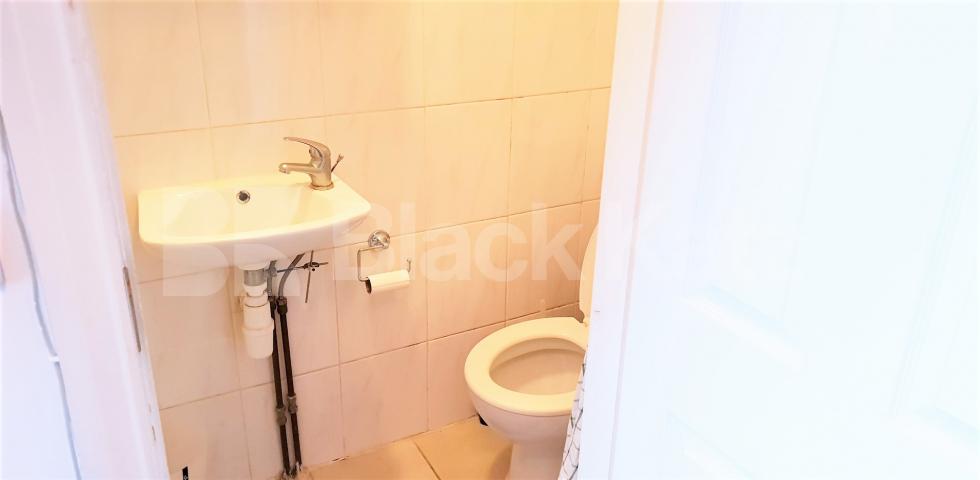 			GAS, WATER and ELECTRICITY INCLUDED, Studio Apartment, 1 bath, 1 reception Apartment			 North End Road, WEST KENSINGTON 