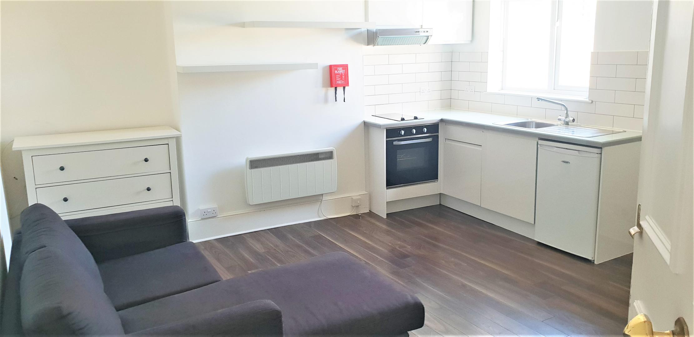 			Studio Apartment, 1 bath, 1 reception Apartment			 Milman Road, QUEENS PARK