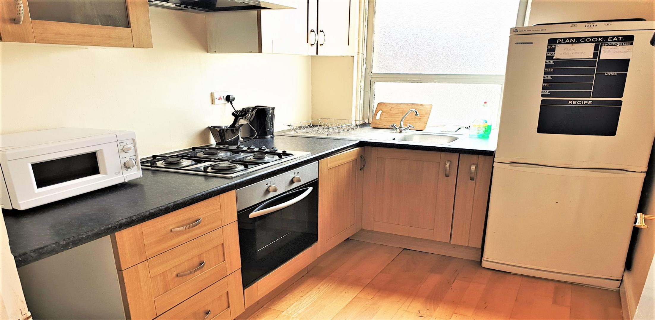 			3 Bedroom, 1 bath, 1 reception Flat			 Fordwych Road, WEST HAMPSTEAD