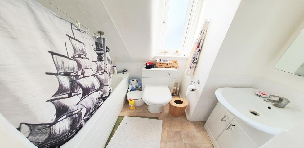 			2 Bedroom, 1 bath, 1 reception Flat			 Fawley Road , WEST HAMPSTEAD