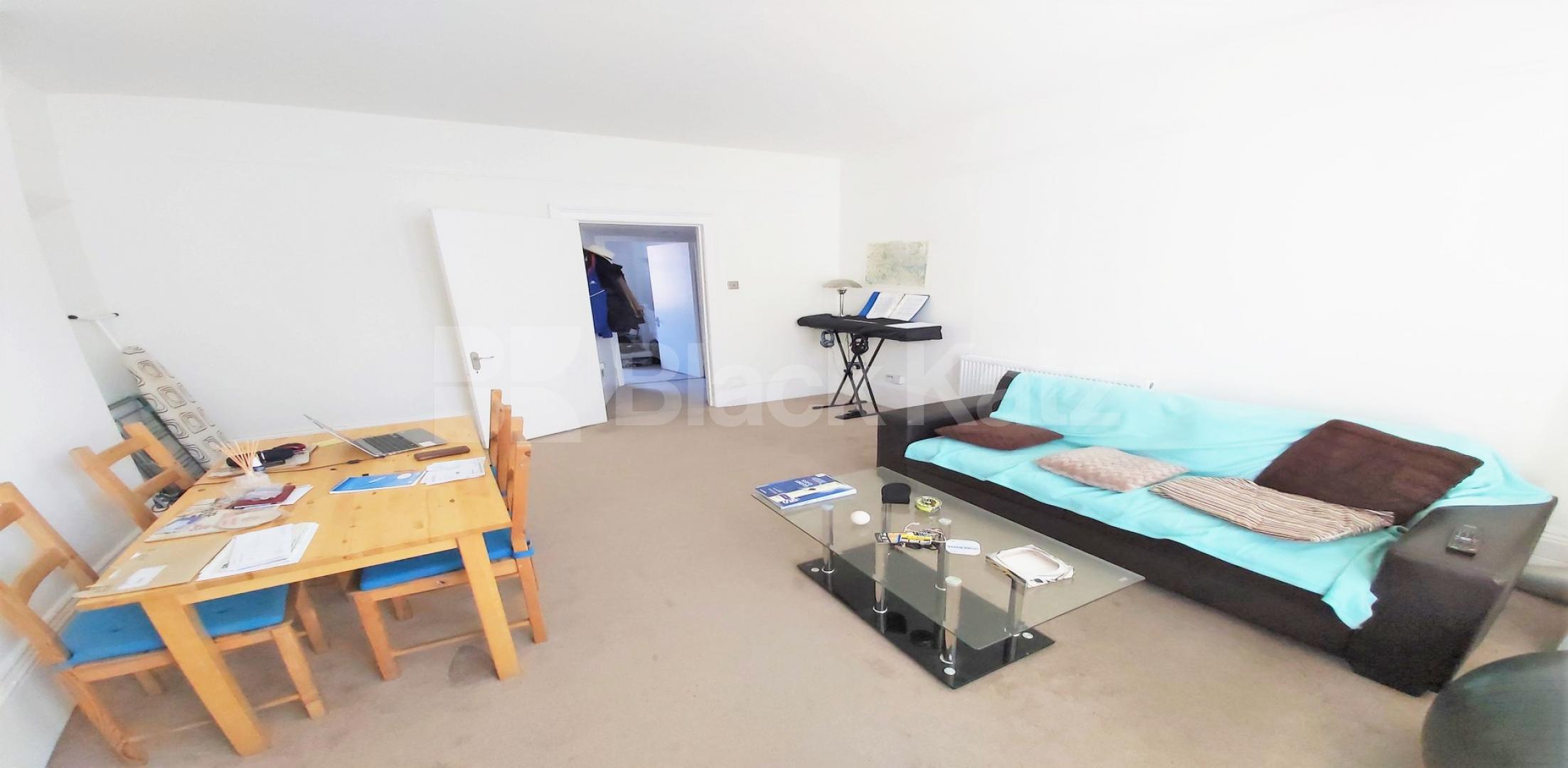 			3 Bedroom, 1 bath, 1 reception Flat			 Windsor Road , EALING BROADWAY 