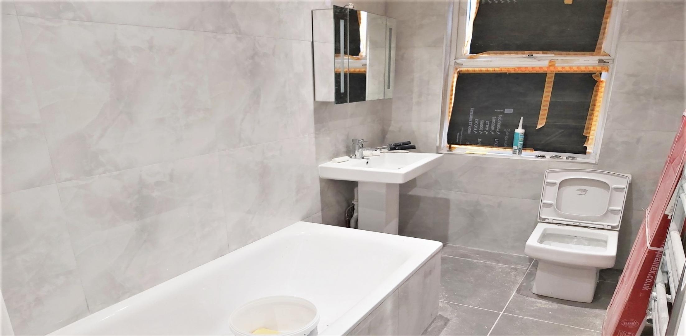 			NEWLY REFURBISHED, 2 Bedroom, 1 bath, 1 reception Apartment			 Deacon Road , DOLLIS HILL