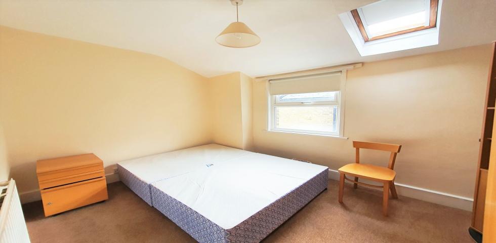 			2 Bedroom, 1 bath, 1 reception Flat			 Holmdale Road, WEST HAMPSTEAD