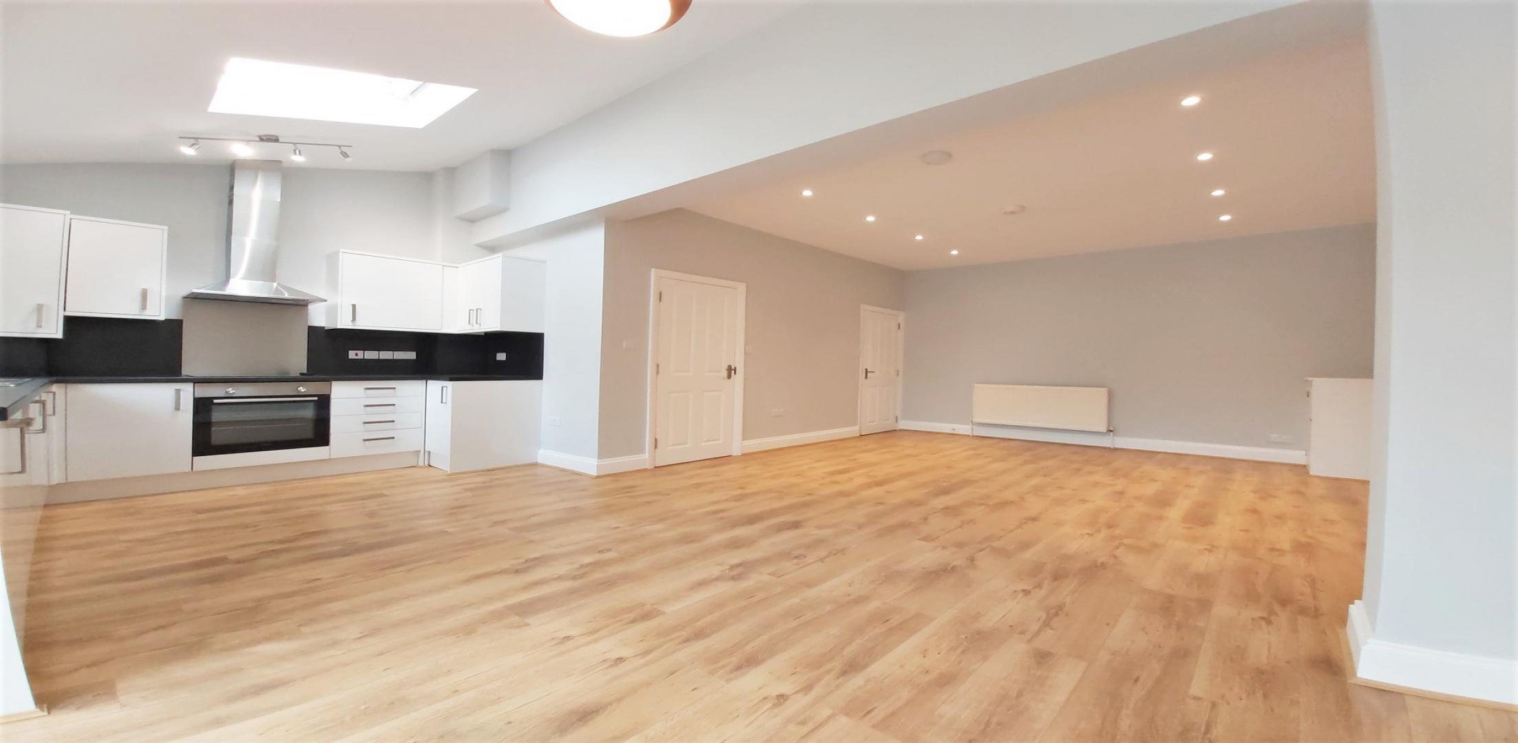 			3 BATHROOMS, PRIVATE GARDEN, 4 Bedroom, 1 bath, 1 reception House			 Mulgrave Road, DOLLIS HILL