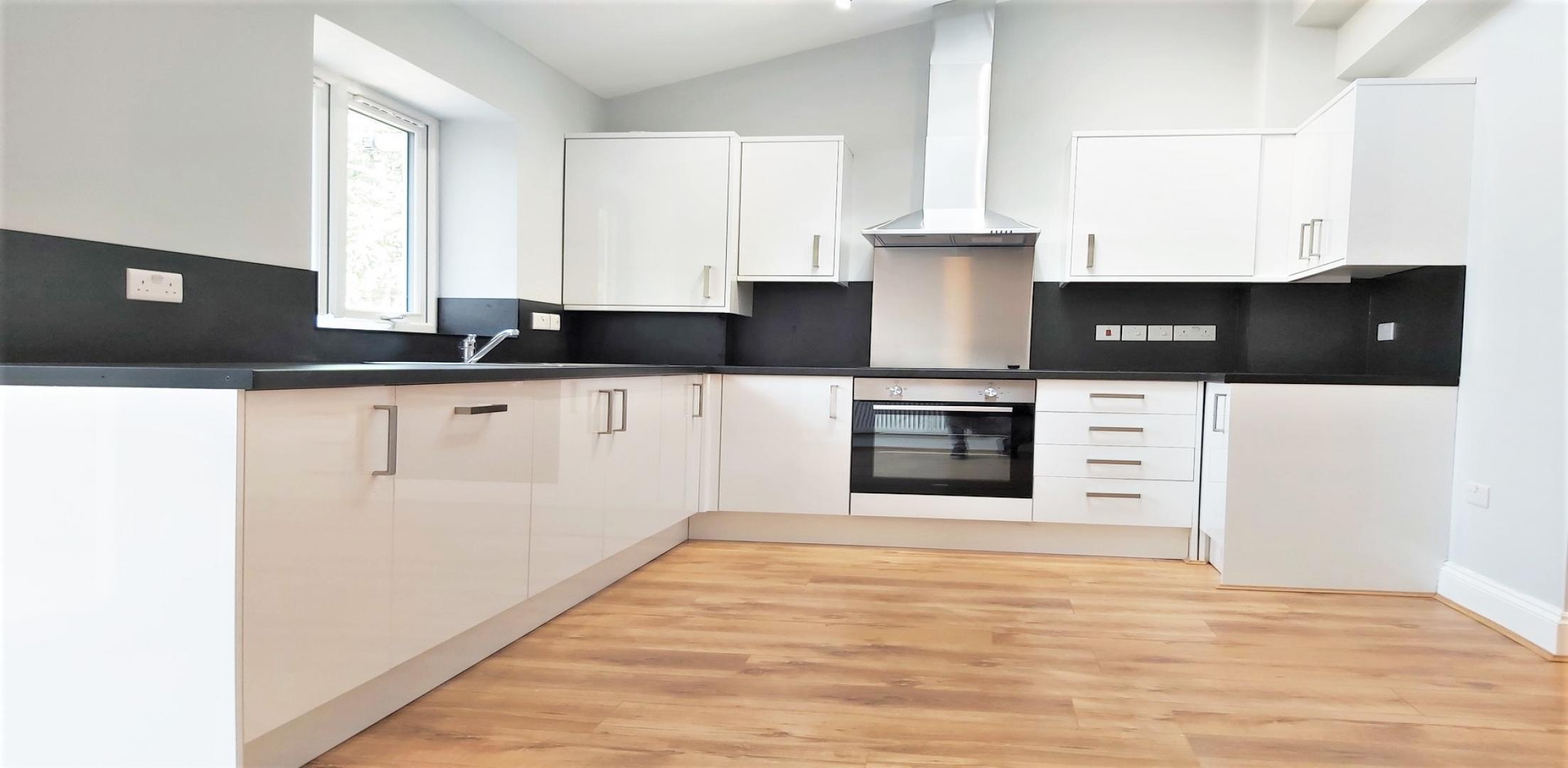 			3 BATHROOMS, PRIVATE GARDEN, 4 Bedroom, 1 bath, 1 reception House			 Mulgrave Road, DOLLIS HILL