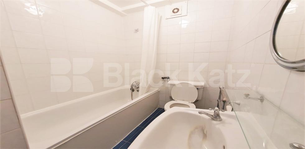 			2 Bedroom, 1 bath, 1 reception Apartment			 The Grampians, Shepherds Bush Road, SHEPHERDS BUSH