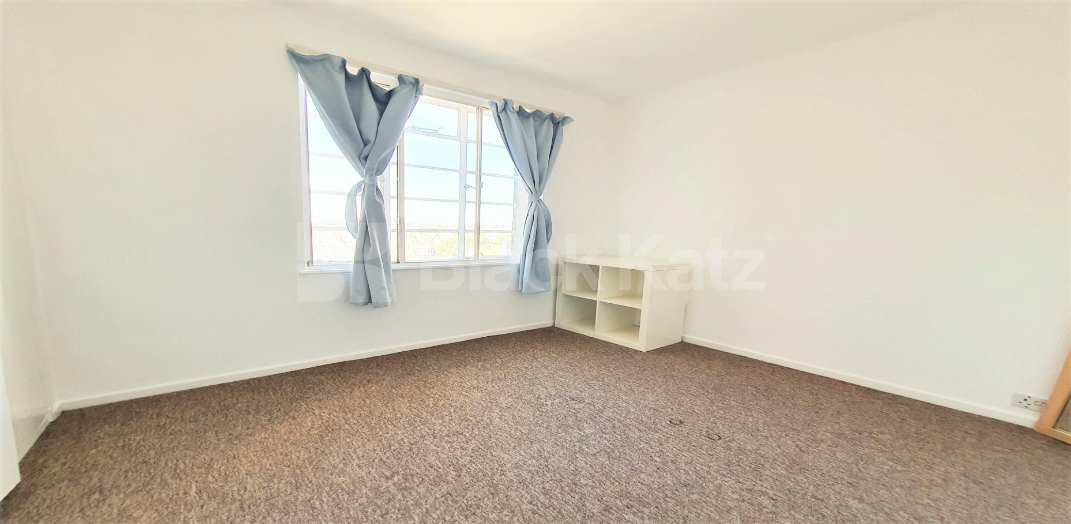 			2 Bedroom, 1 bath, 1 reception Apartment			 The Grampians, Shepherds Bush Road, SHEPHERDS BUSH