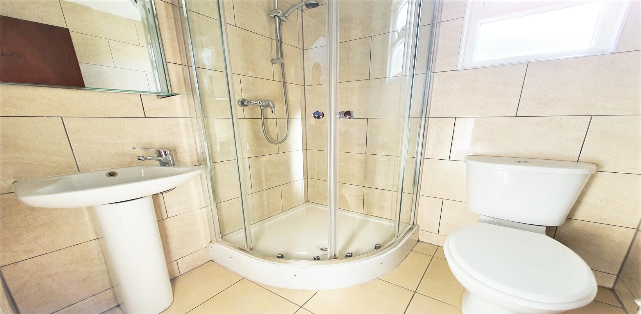 Modern Sharers Apartment Willesden Lane, Kilburn