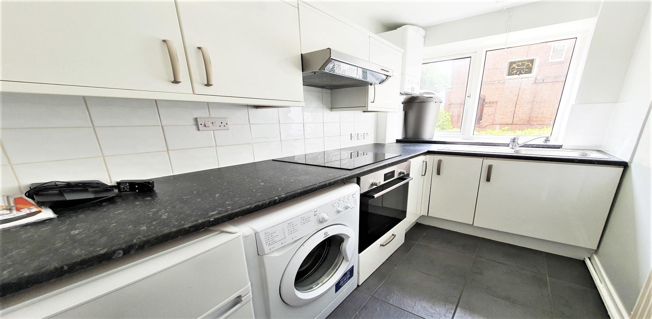 			1 Bedroom, 1 bath, 1 reception Apartment			 Fellows Road, SWISS COTTAGE