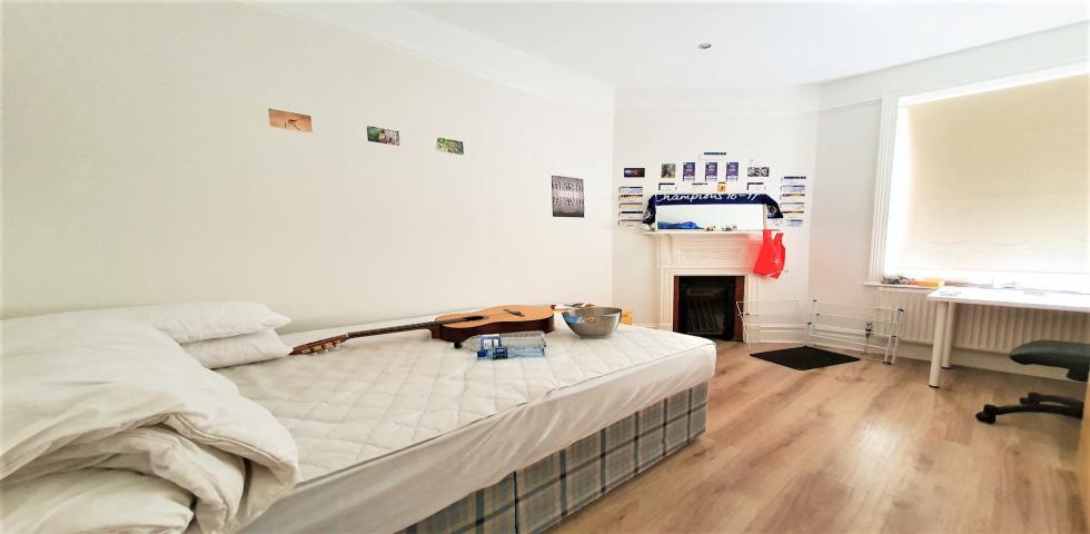 Modern and Central Apartment Elgin Ave, Maida Vale