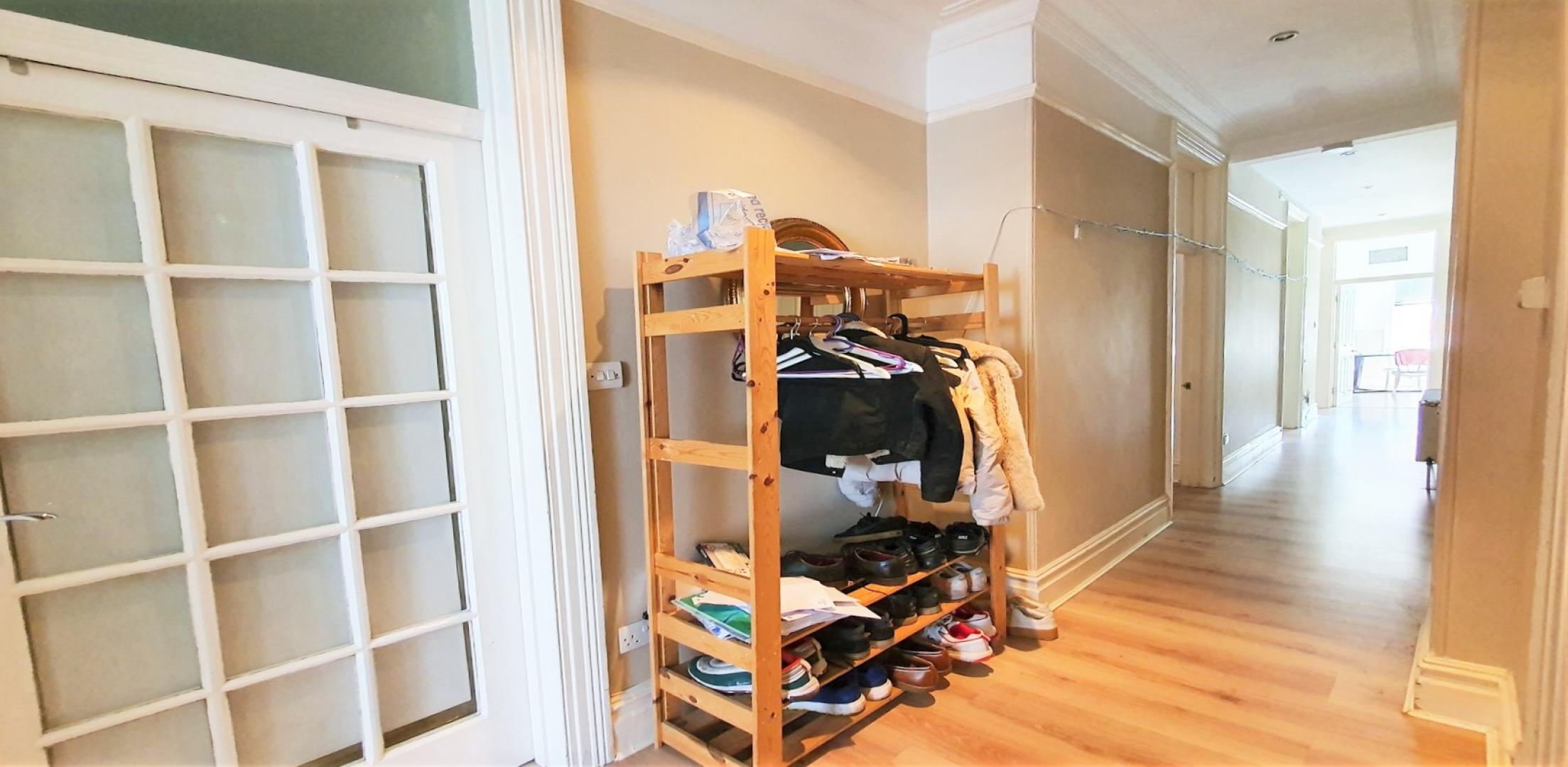 Modern and Central Apartment Elgin Ave, Maida Vale