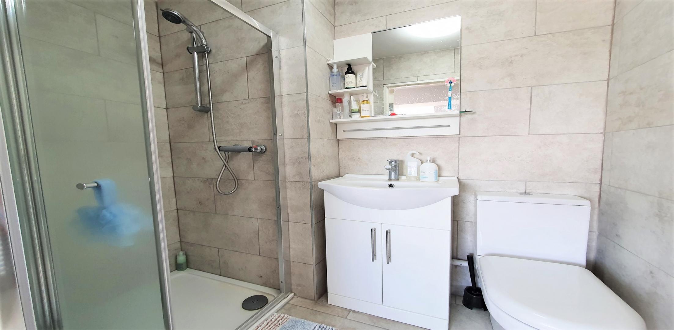 			3 Bedroom, 3 bath, 1 reception Apartment			 Iverson Road, WEST HAMPSTEAD