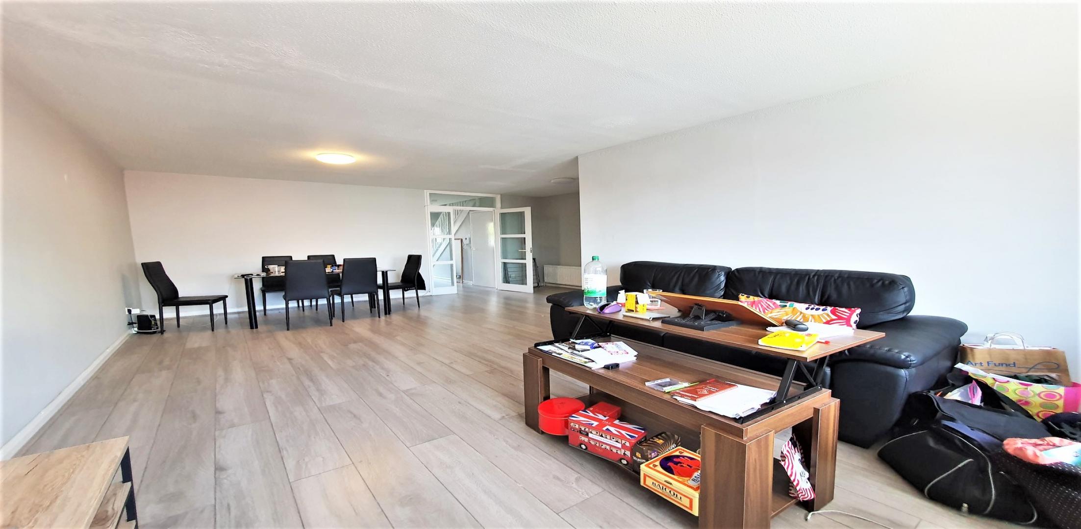 			3 Bedroom, 3 bath, 1 reception Apartment			 Iverson Road, WEST HAMPSTEAD