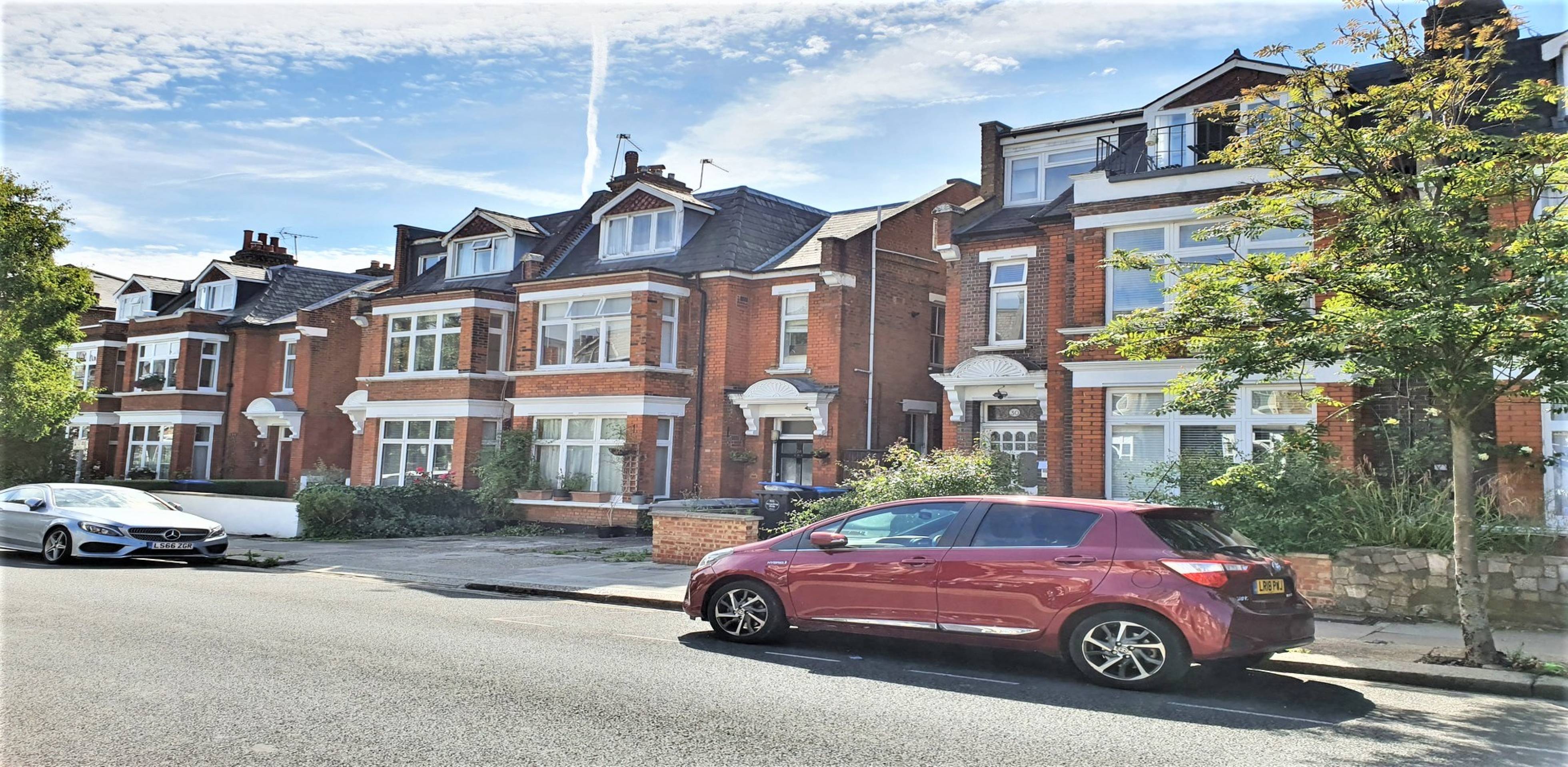 Modern Apartment With Private Balcony Dyne Road, Kilburn NW6