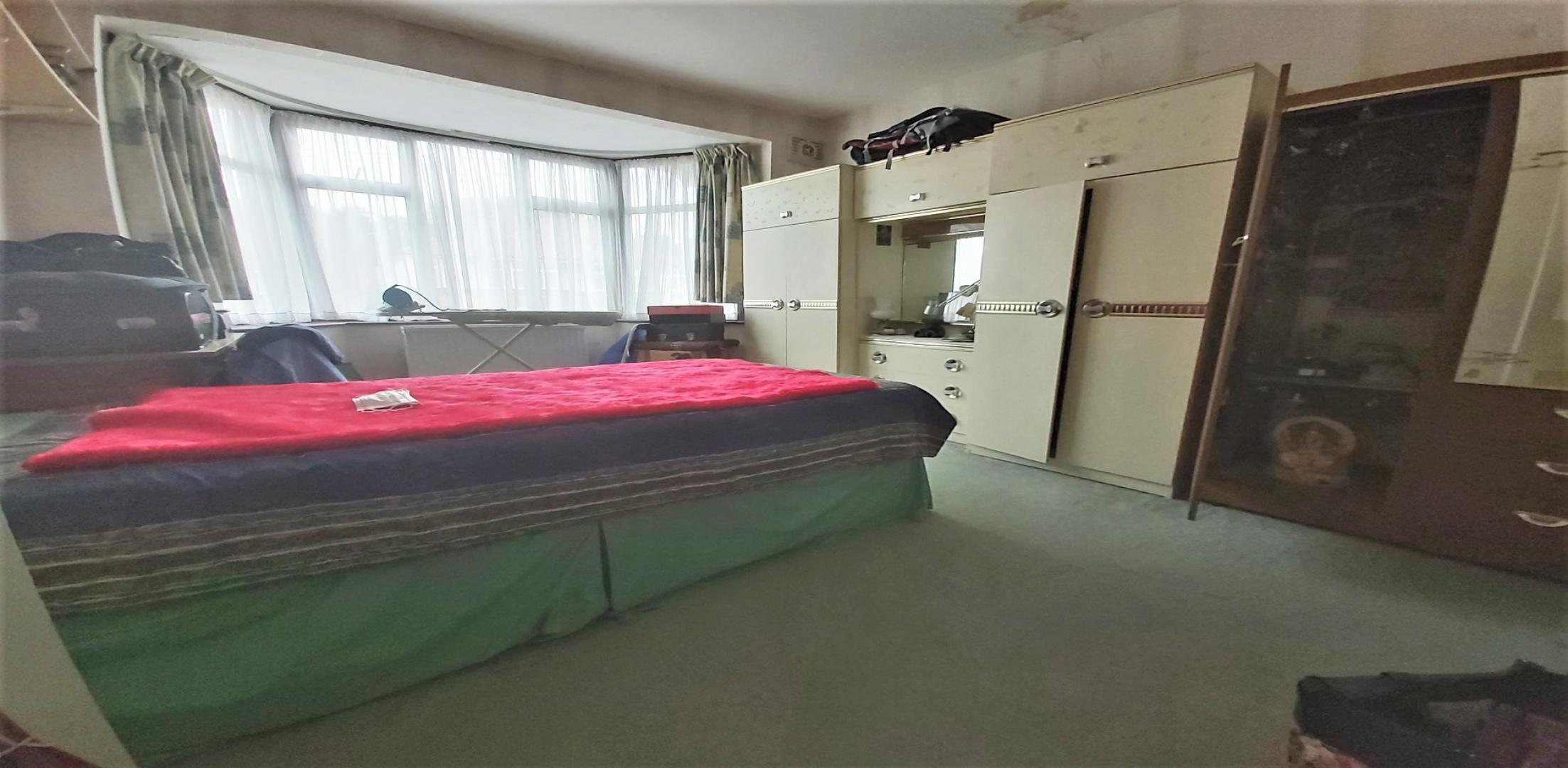 			3 Bedroom, 1 bath, 1 reception Semi-Detached House			 Charmian Avenue, QUEENSBURY