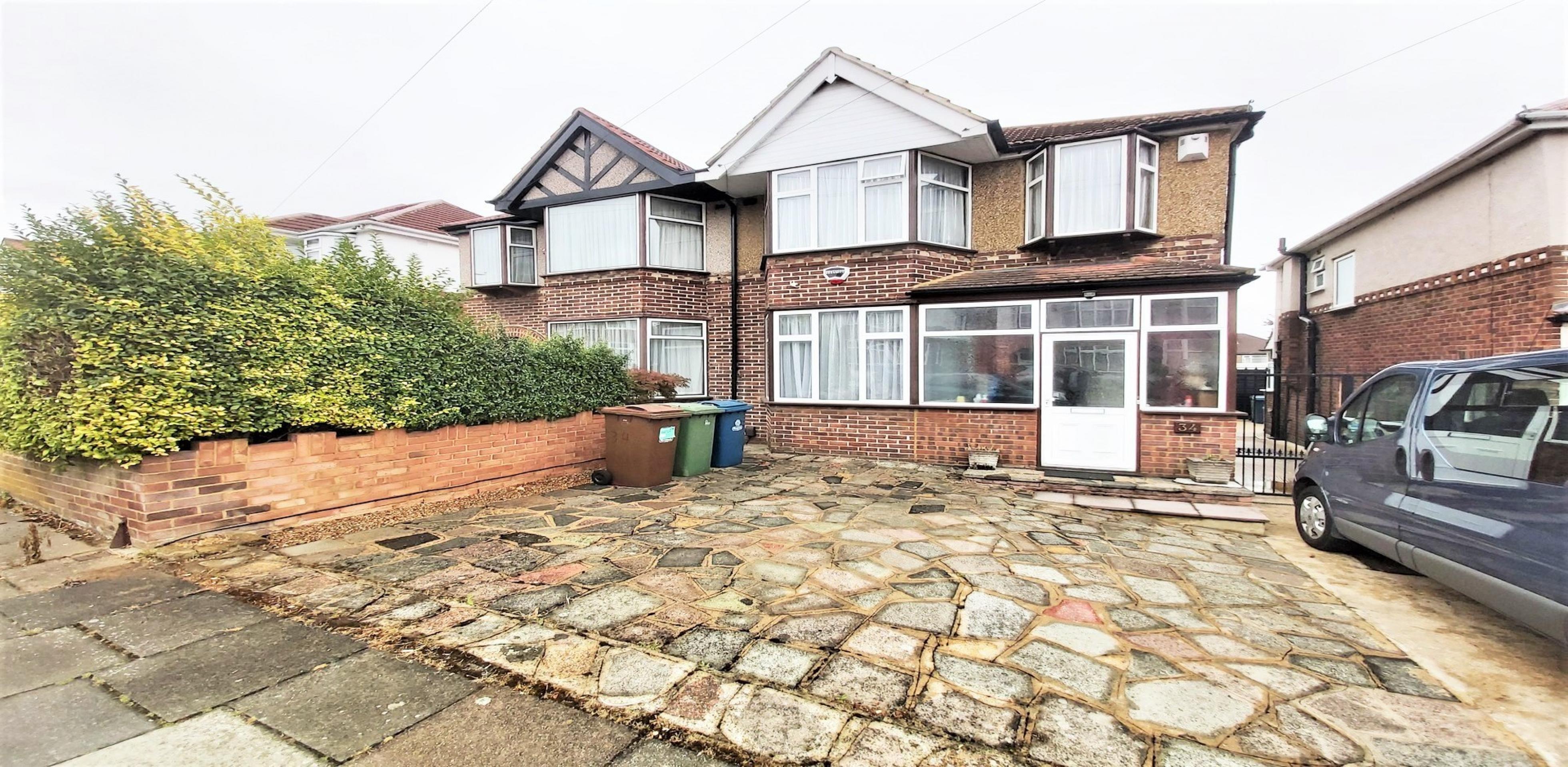 			3 Bedroom, 2 bath, 1 reception Semi-Detached House			 Charmian Avenue, QUEENSBURY HA7