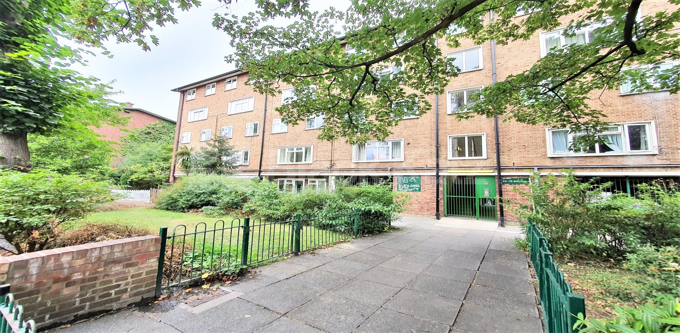Incredible Potential 2 Bedroom, Furnished Flat in Broadhurst Gardens NW6