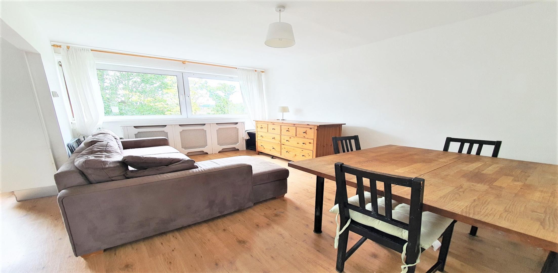 			1 Bedroom, 1 bath, 1 reception Flat			 New End Square, HAMPSTEAD