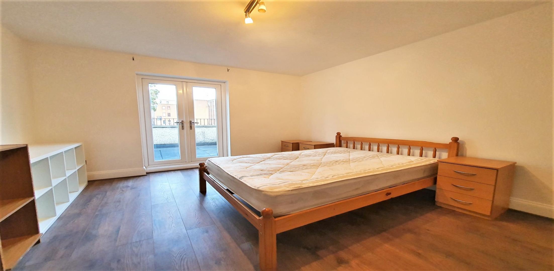 			2 Bedroom, 1 bath, 1 reception Flat			 Claremont Road, CRICKLEWOOD